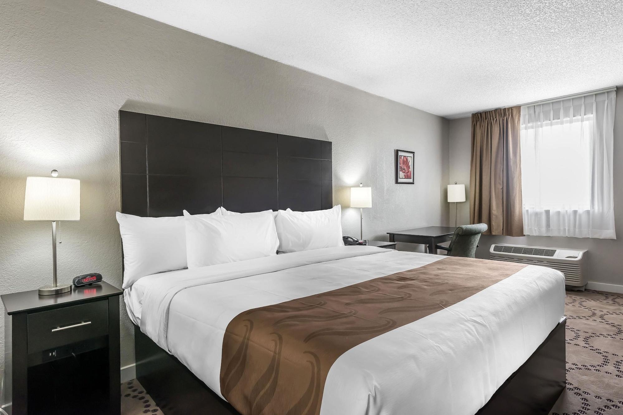 Quality Inn & Suites Kissimmee By The Lake Four Corners Esterno foto