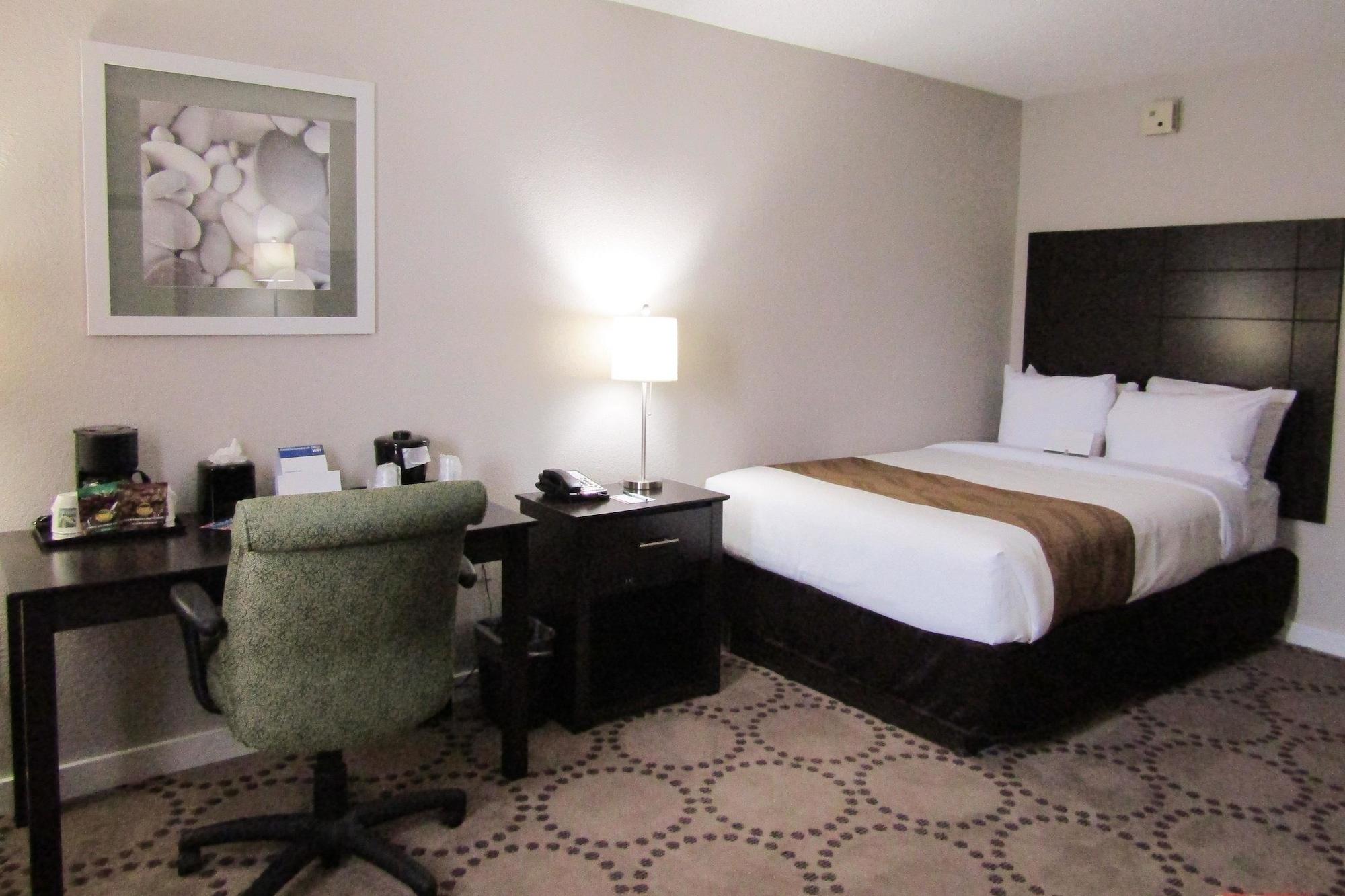 Quality Inn & Suites Kissimmee By The Lake Four Corners Esterno foto