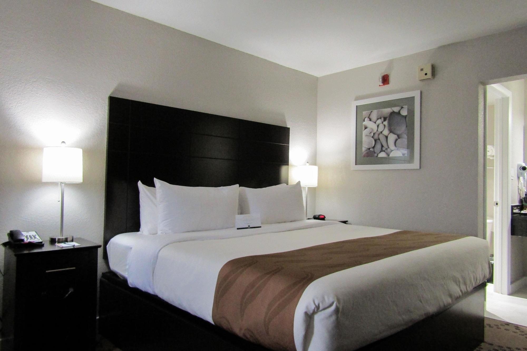 Quality Inn & Suites Kissimmee By The Lake Four Corners Esterno foto