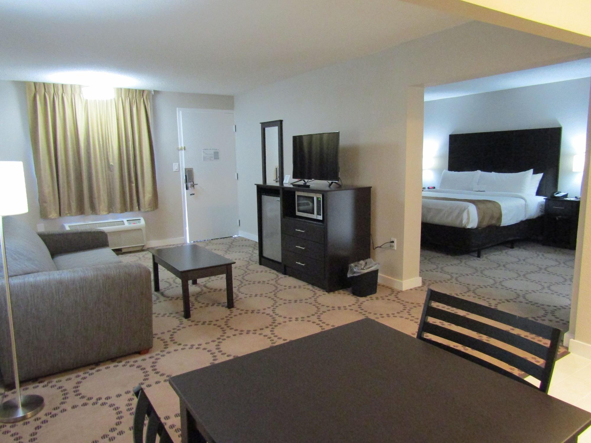 Quality Inn & Suites Kissimmee By The Lake Four Corners Esterno foto