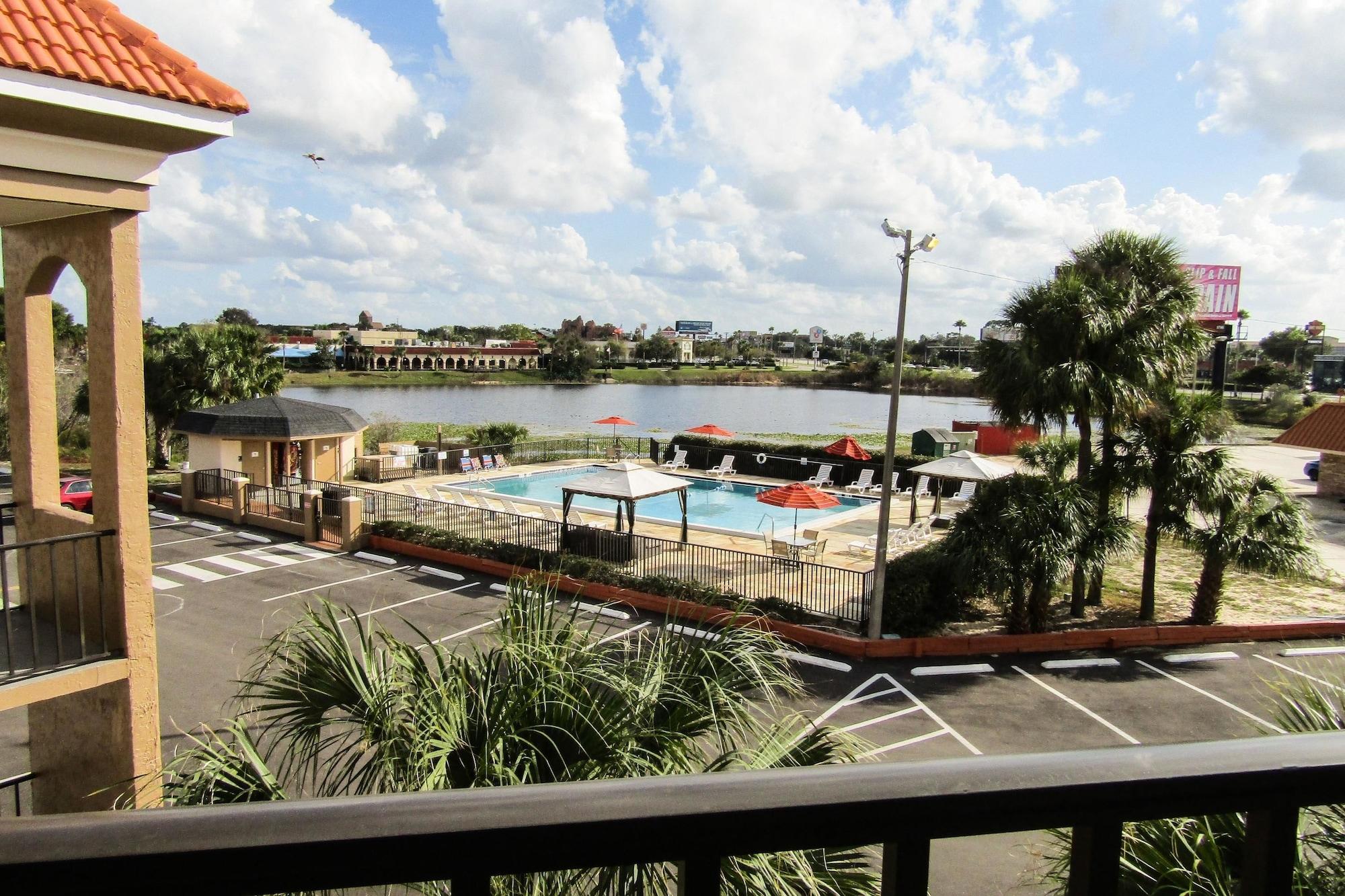 Quality Inn & Suites Kissimmee By The Lake Four Corners Esterno foto
